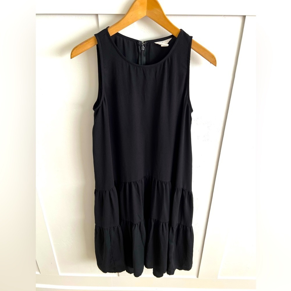 BLACK Caslon Dress Size Small
